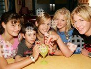 Фото сериала H2O: Просто добавь воды