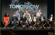 Люк Митчелл на пресс-конференции сериала «Люди будущего»
