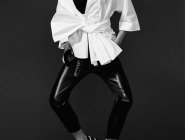 Фиби Тонкин для GRITTY PRETTY MAGAZINE